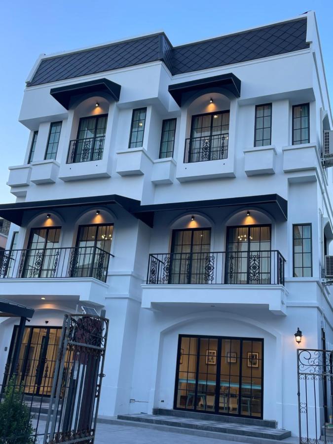 Casa Luna Банкок Екстериор снимка